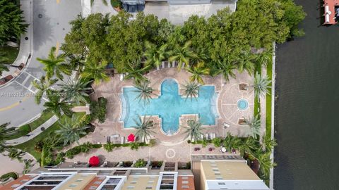 17100 N Bay Rd 1610 Sunny Isles Beach FL 33160