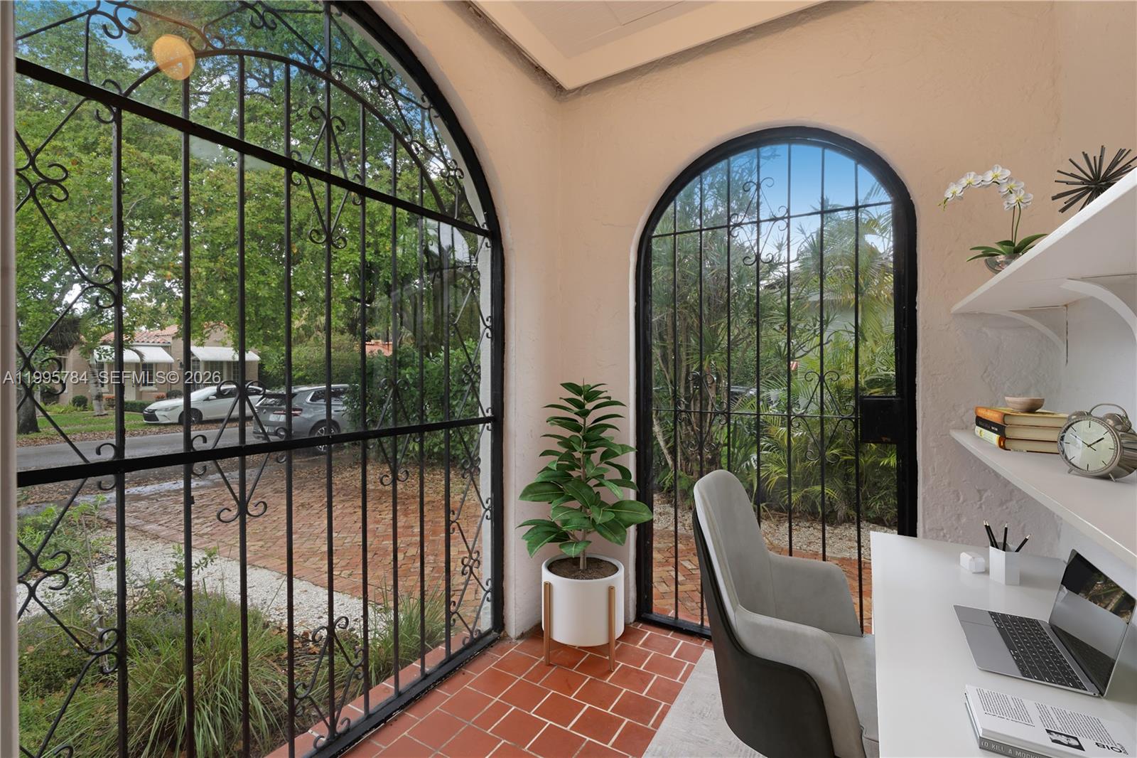 CORAL GABLES GRANADA SEC - Residential