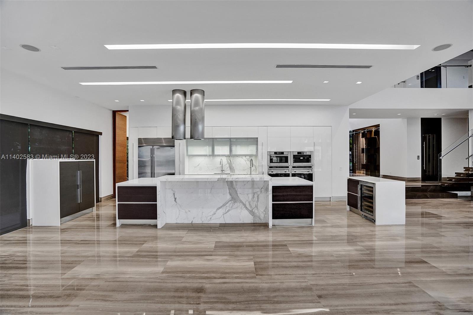 GOLDEN ISLES ESTATES FIRS - Residential