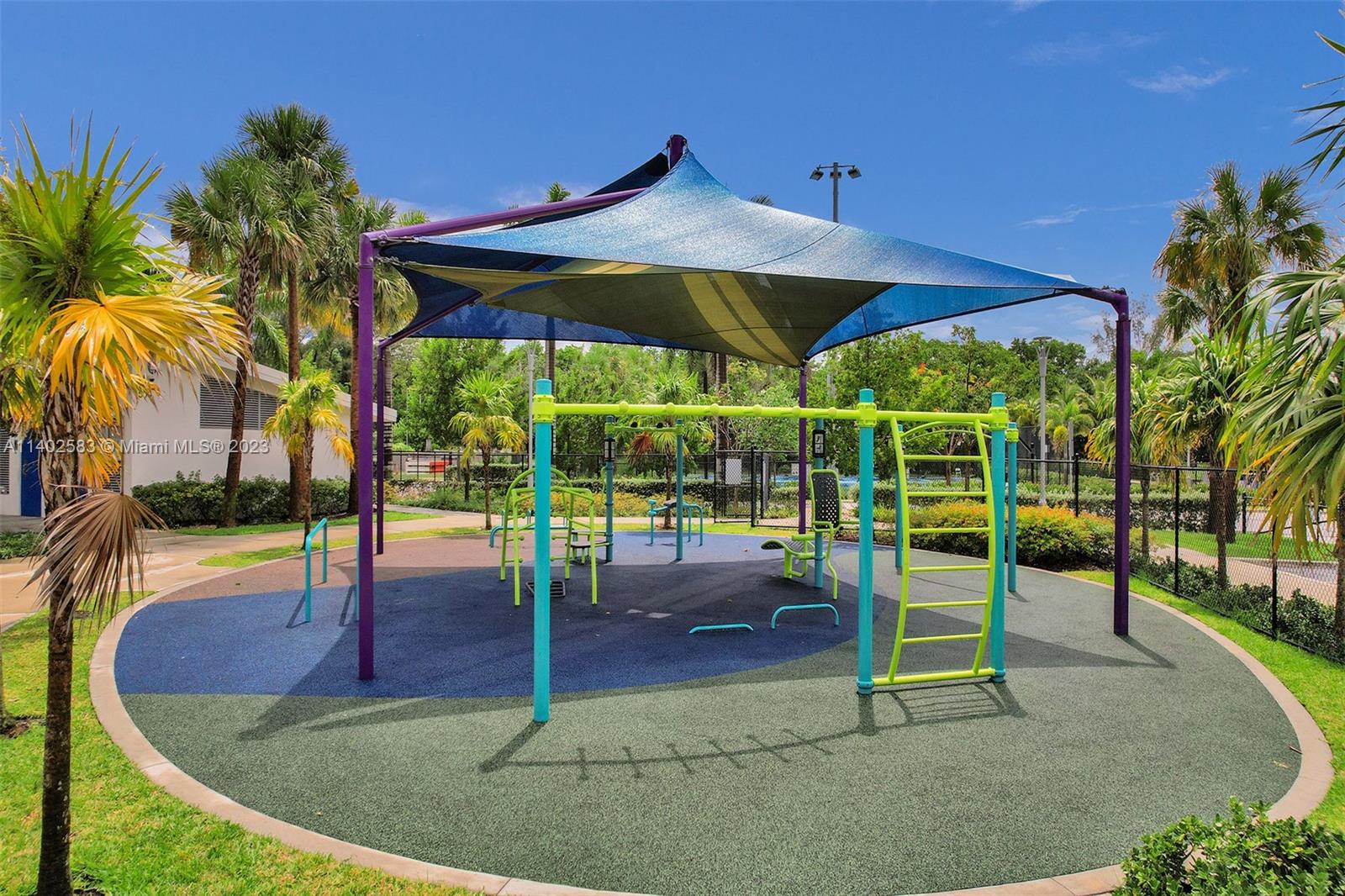 GOLDEN ISLES ESTATES FIRS - Residential