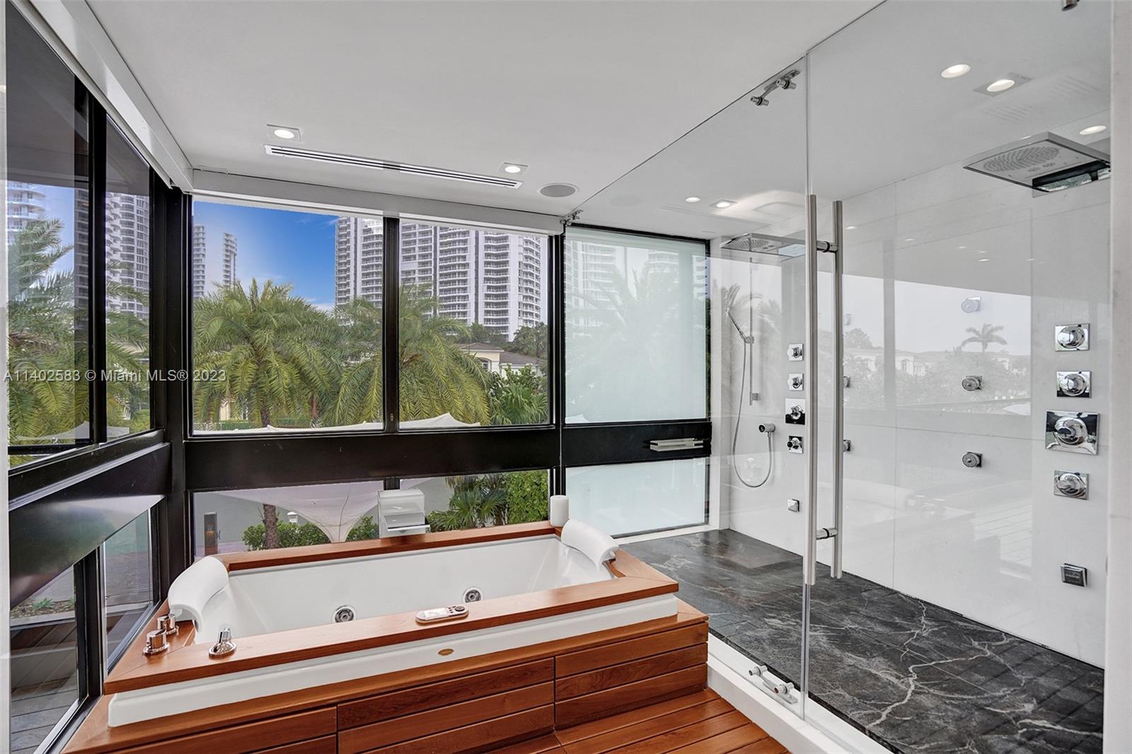 GOLDEN ISLES ESTATES FIRS - Residential