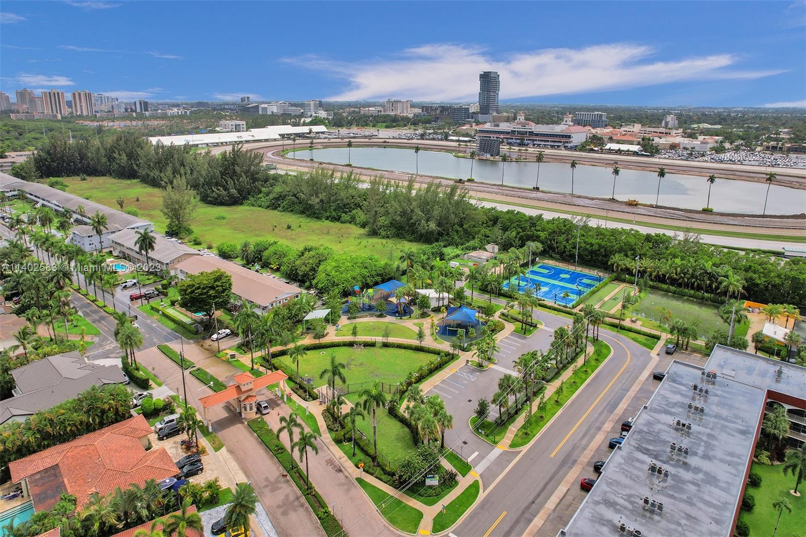 GOLDEN ISLES ESTATES FIRS - Residential