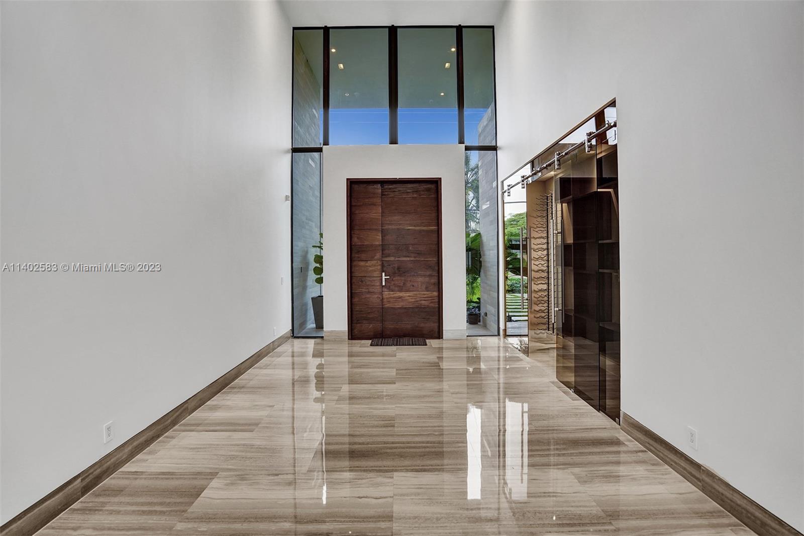 GOLDEN ISLES ESTATES FIRS - Residential