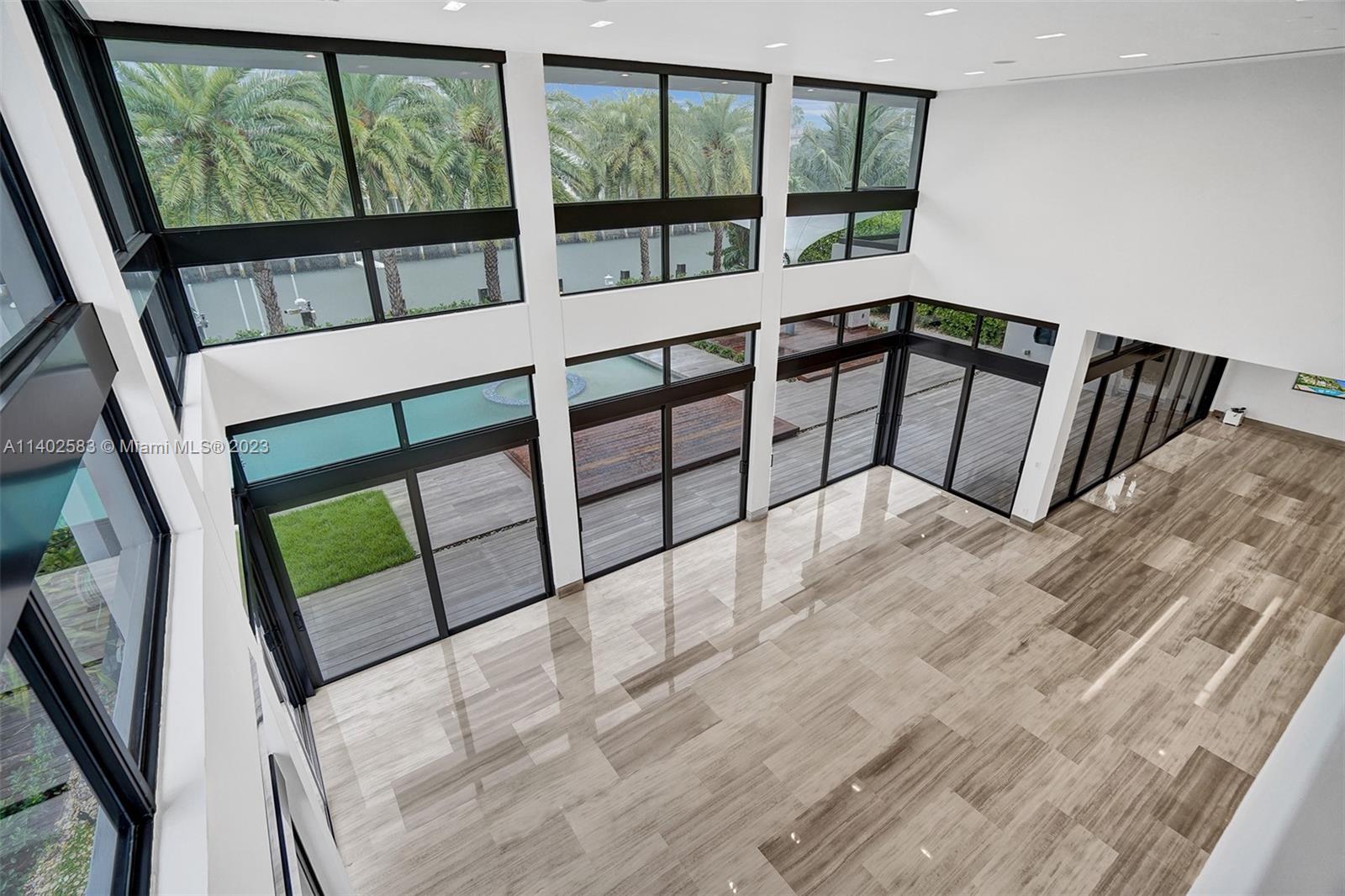 GOLDEN ISLES ESTATES FIRS - Residential