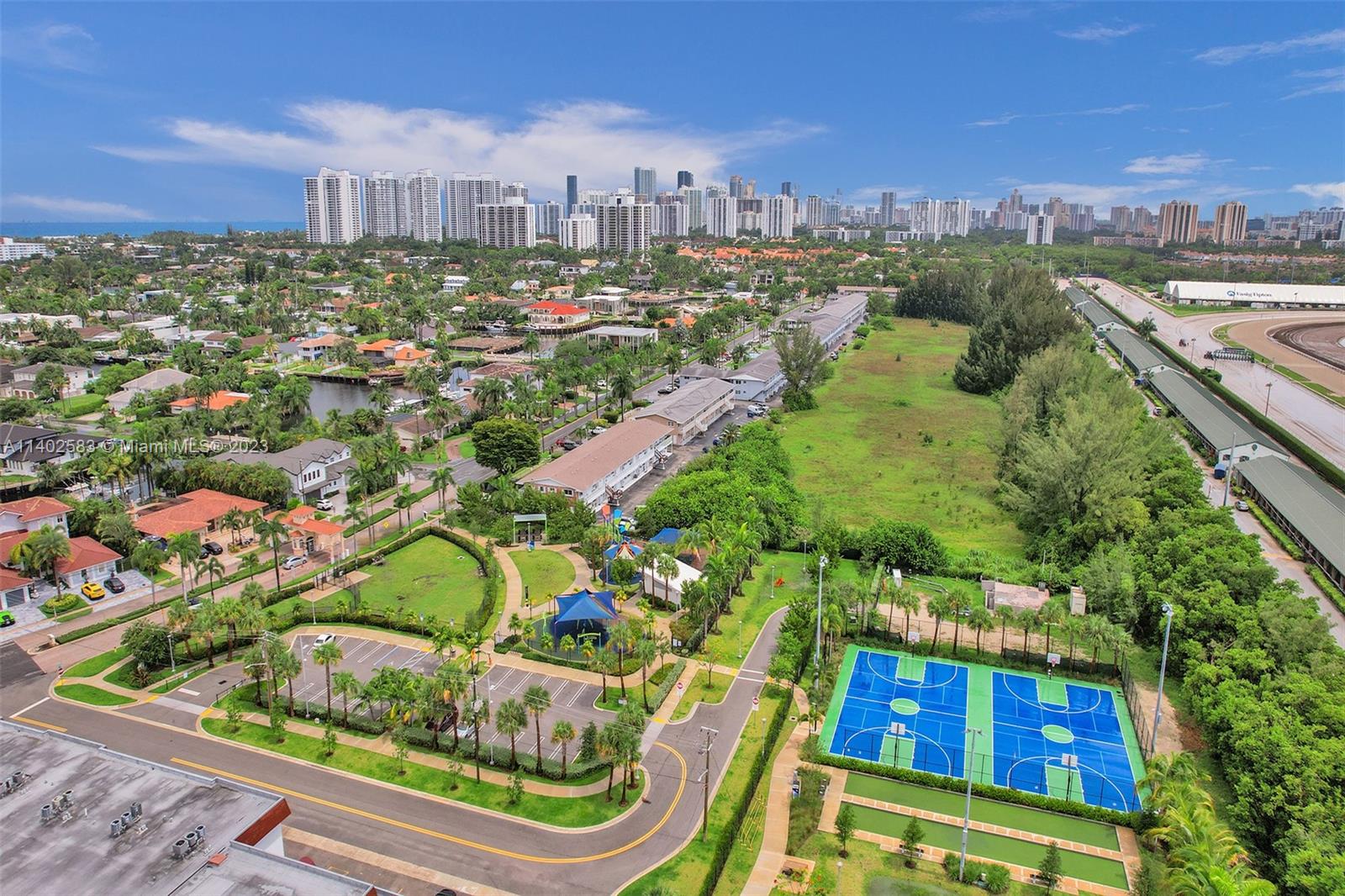 GOLDEN ISLES ESTATES FIRS - Residential