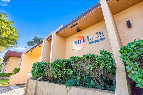 Photo of 9972 SW 88th St #1126, Miami, FL 33176 (MLS # A11924752)