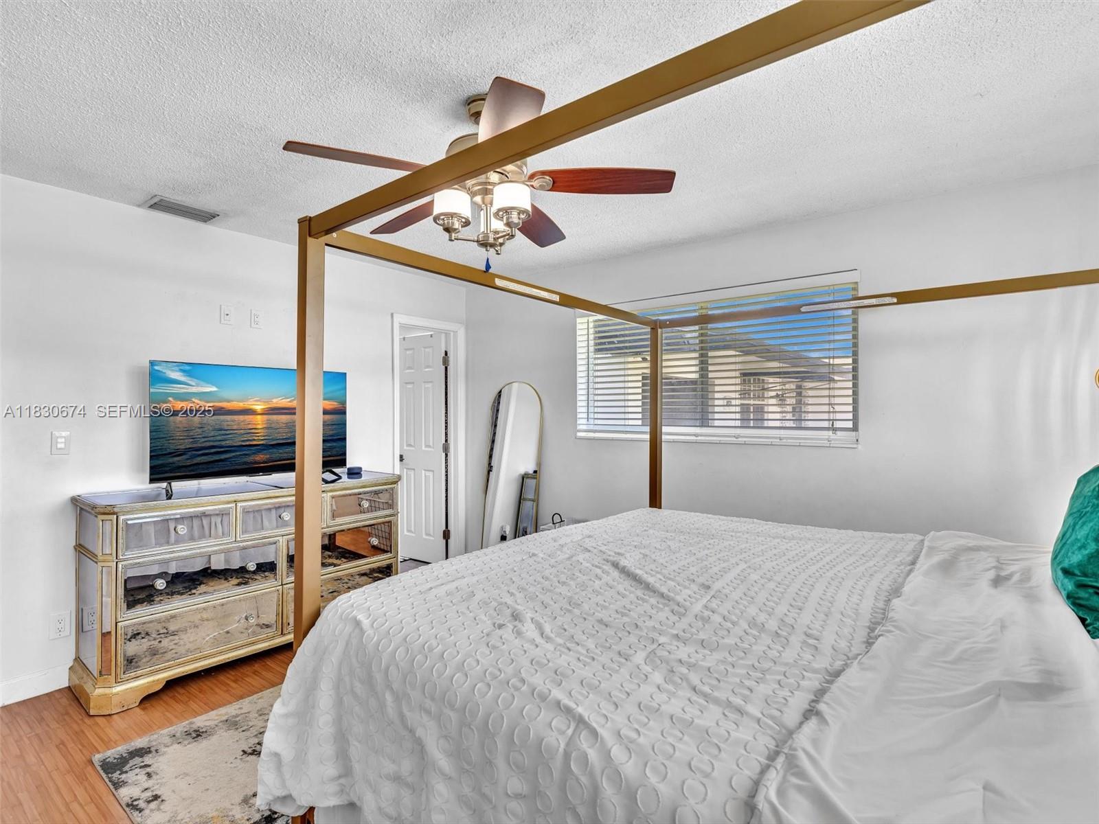 BOULEVARD HEIGHTS SECTION - Residential