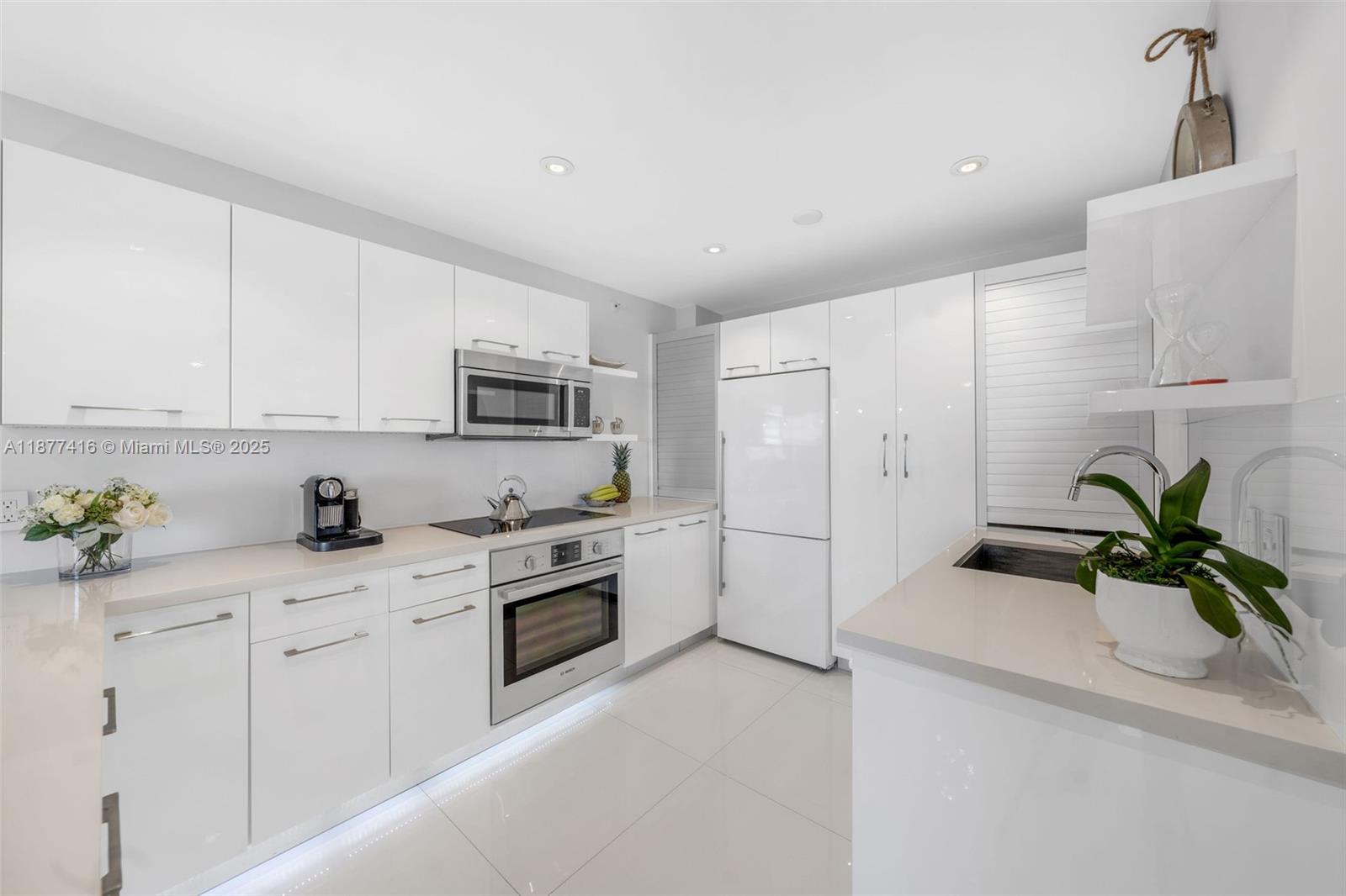 BELLE ISLE - Residential