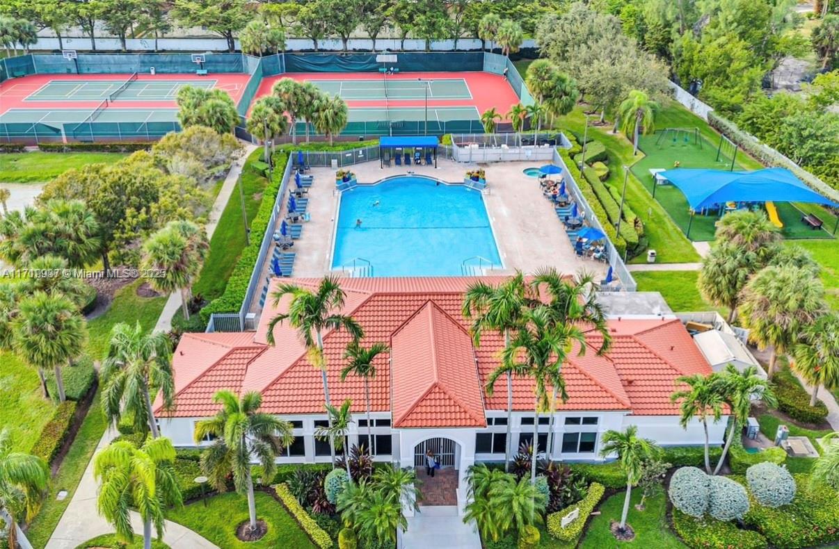 WEST LAKE VILLAGE PLAT - Residential