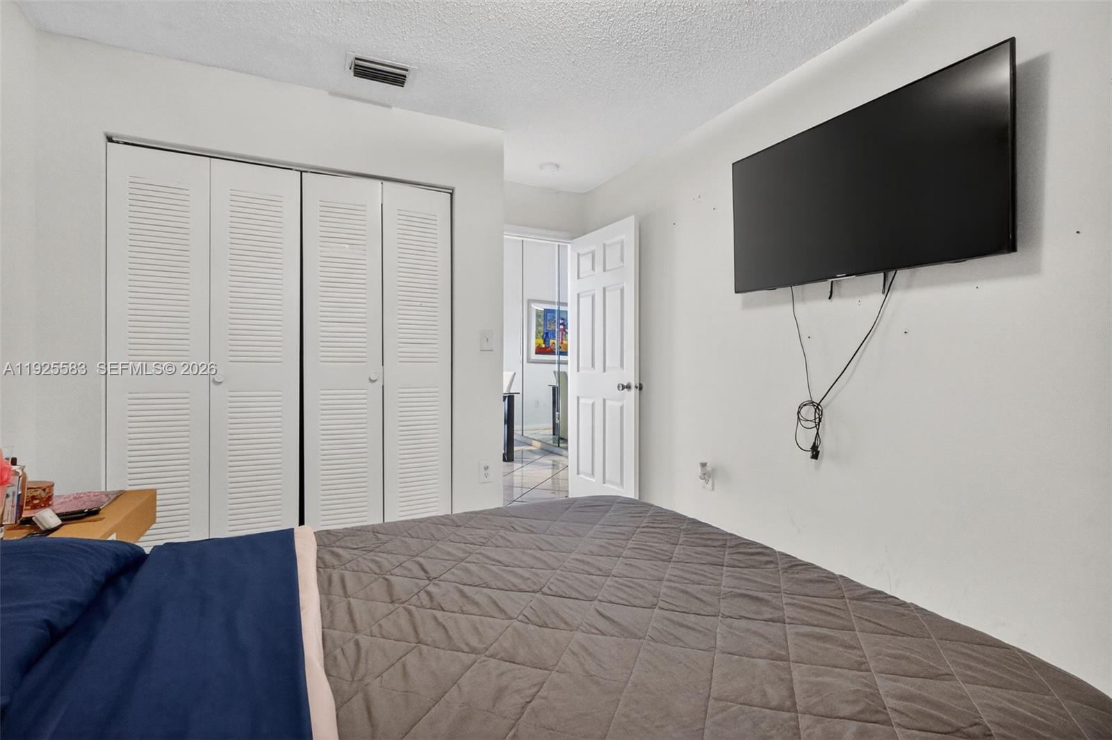 IBIS VILLA AT MIAMI GARDE - Residential