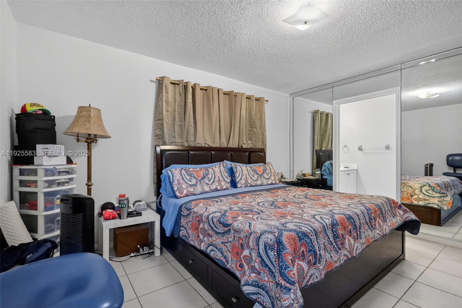 IBIS VILLA AT MIAMI GARDE - Residential