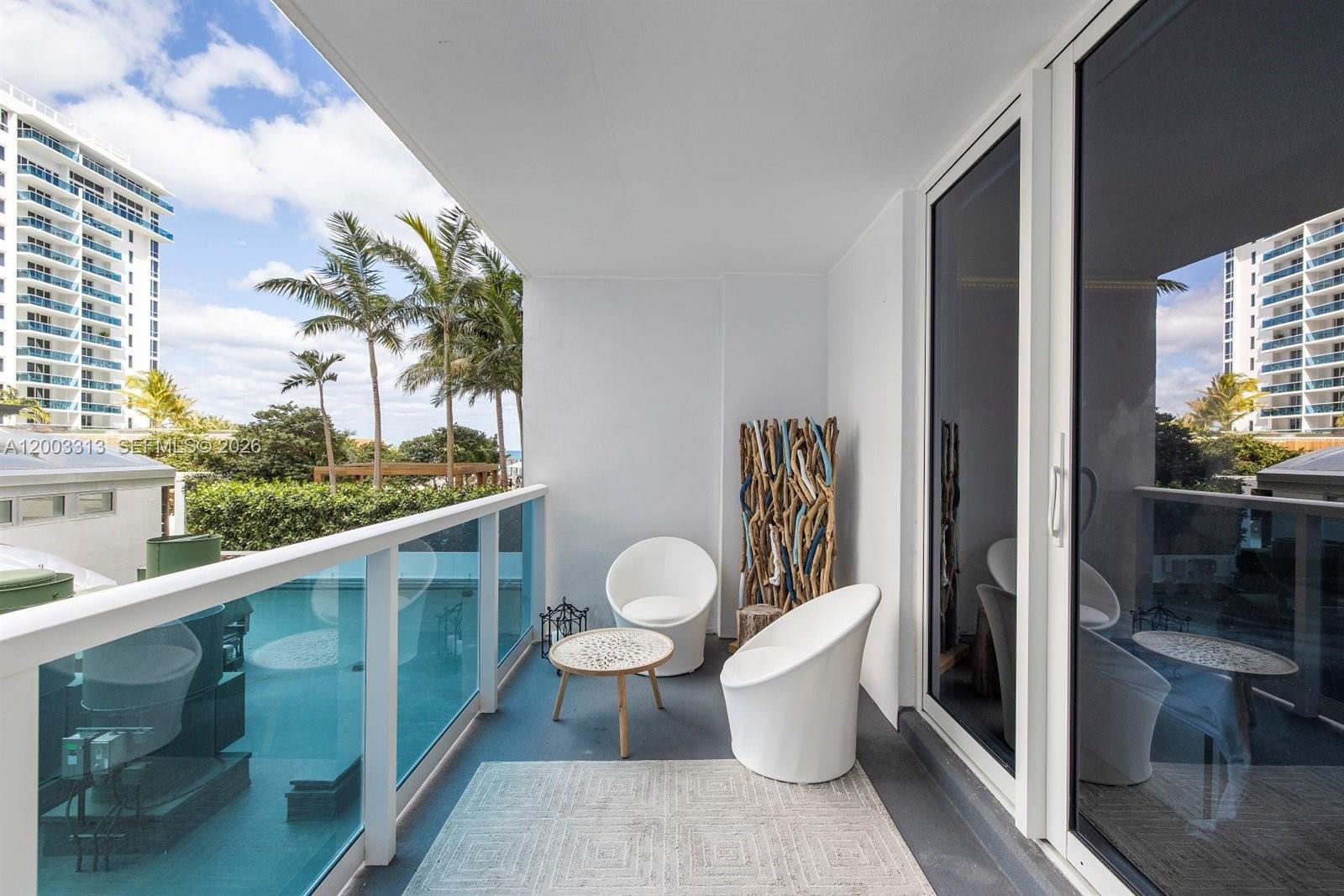 RONEY PALACE CONDO - Residential Lease