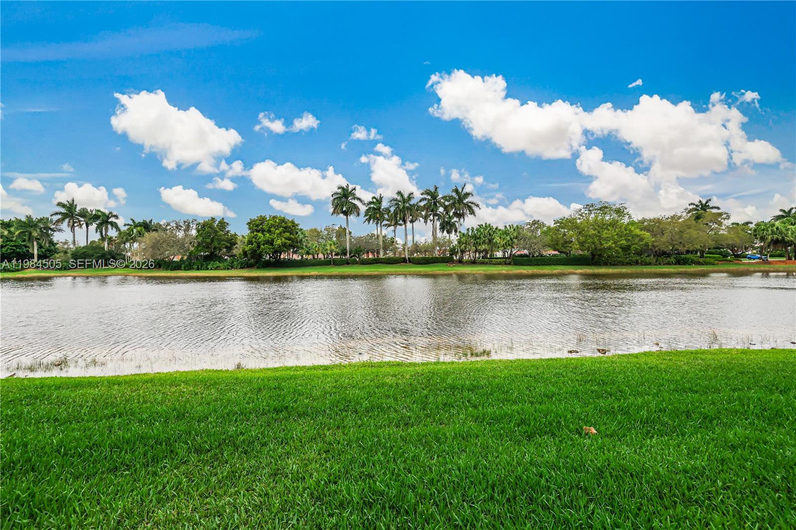 SAVANNA / COVE I - Residential Lease