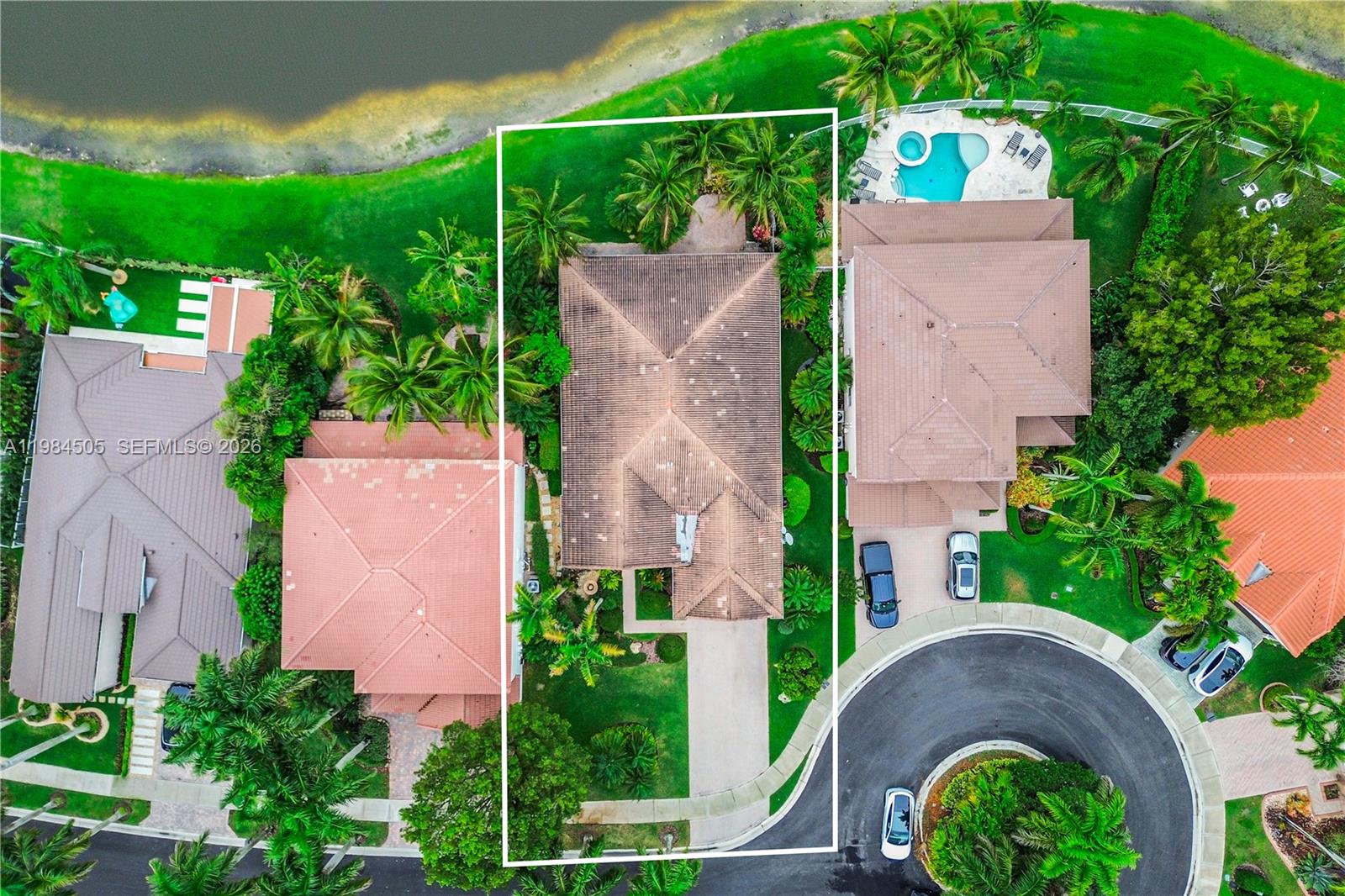 SAVANNA / COVE I - Residential Lease