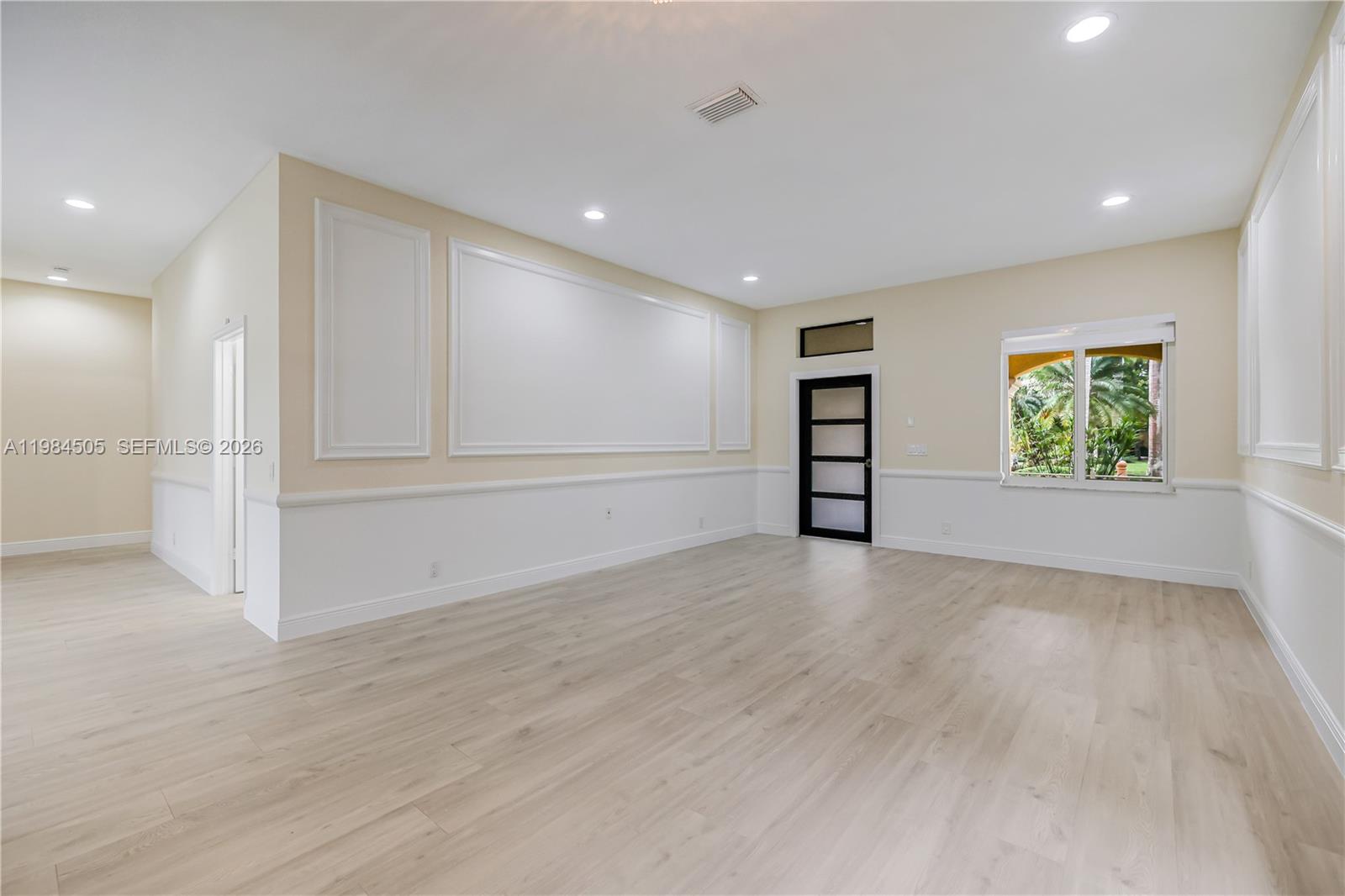 SAVANNA / COVE I - Residential Lease