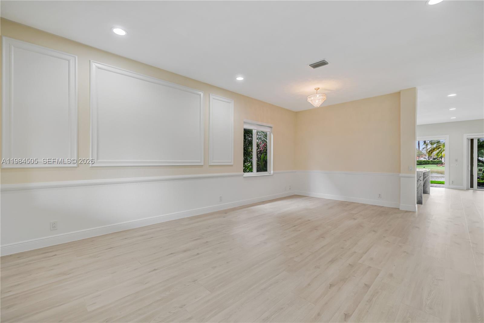 SAVANNA / COVE I - Residential Lease