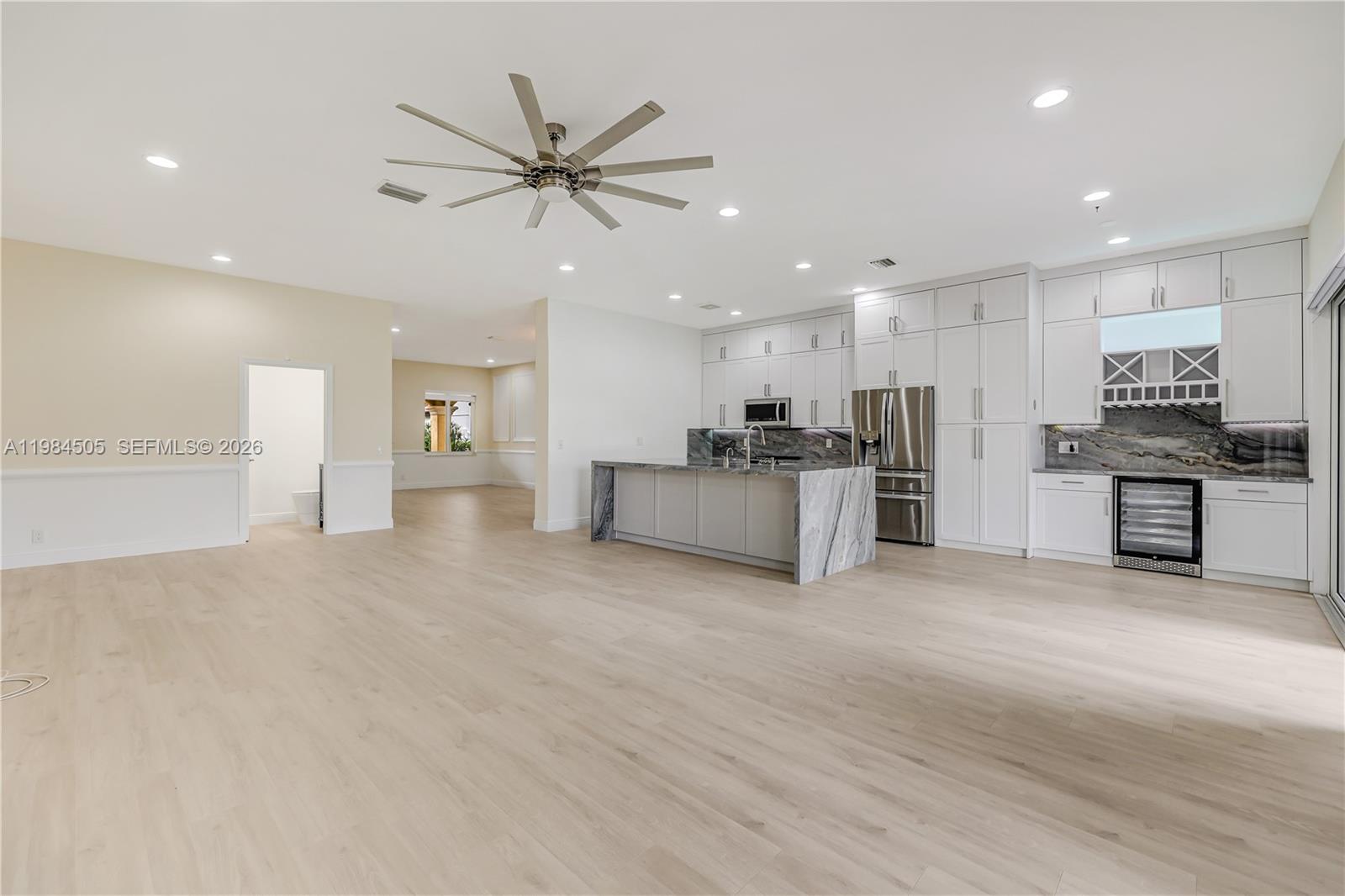 SAVANNA / COVE I - Residential Lease