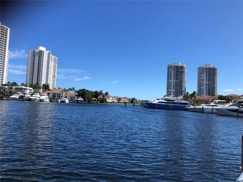 A home in Aventura