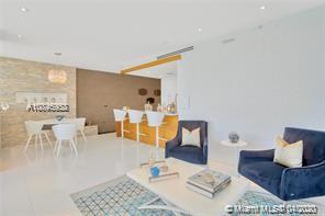 MEI CONDO - Residential