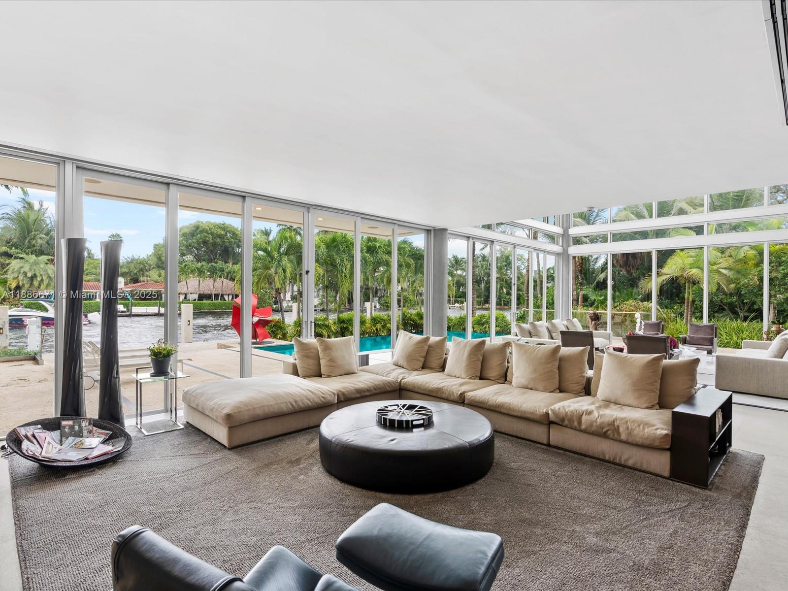 RIO VISTA C J HECTORS RES - Residential