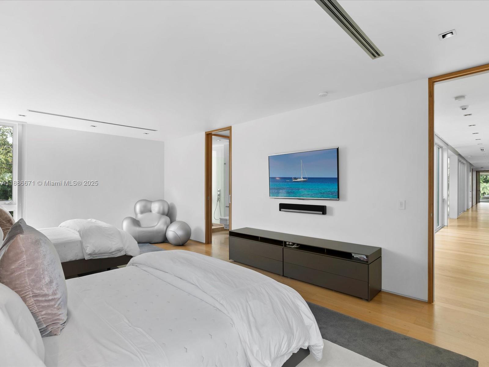 RIO VISTA C J HECTORS RES - Residential
