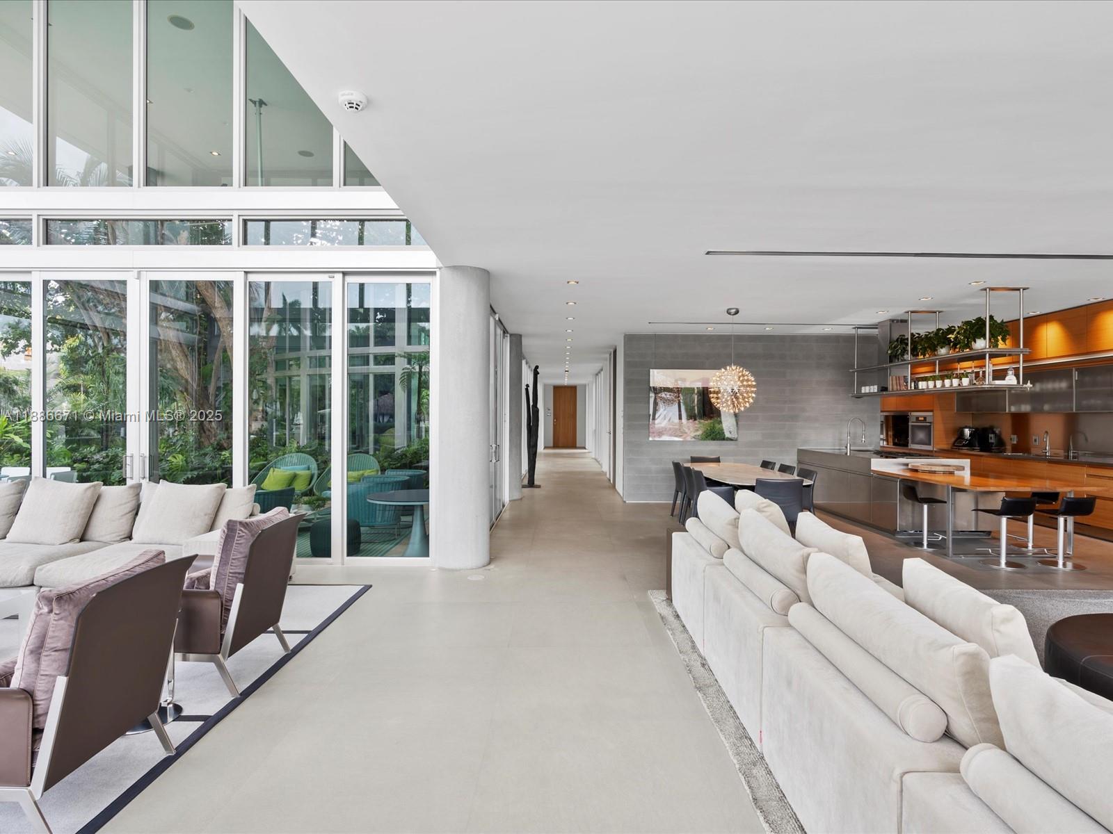 RIO VISTA C J HECTORS RES - Residential