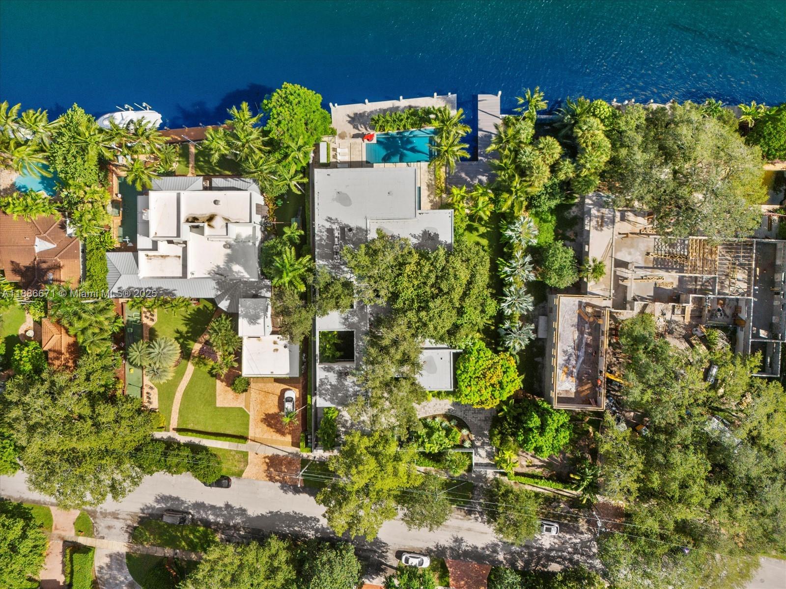 RIO VISTA C J HECTORS RES - Residential