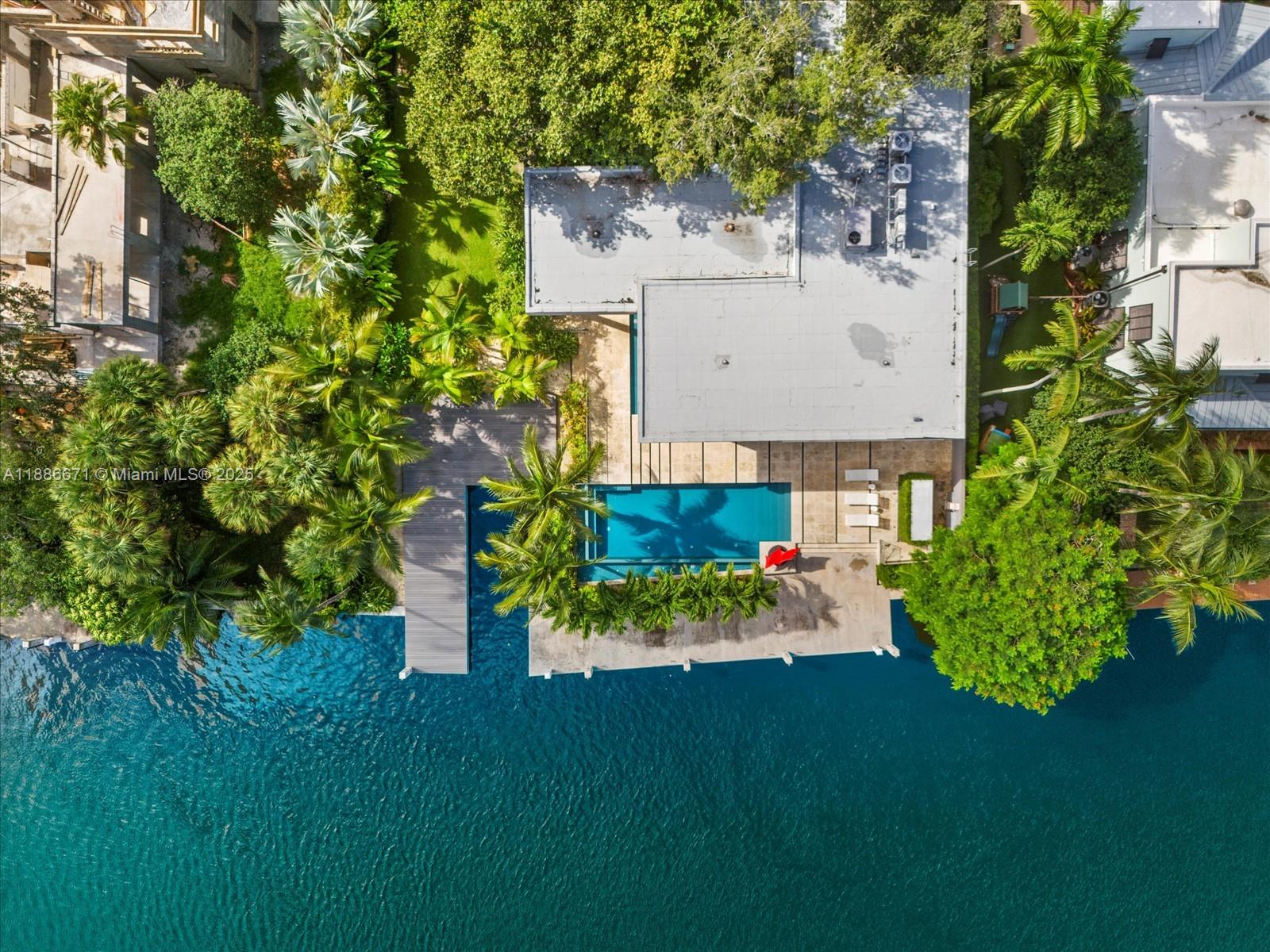 RIO VISTA C J HECTORS RES - Residential