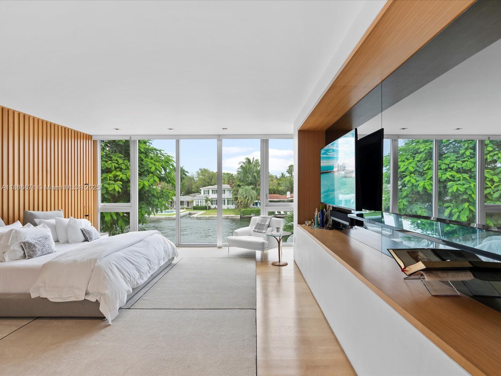 RIO VISTA C J HECTORS RES - Residential