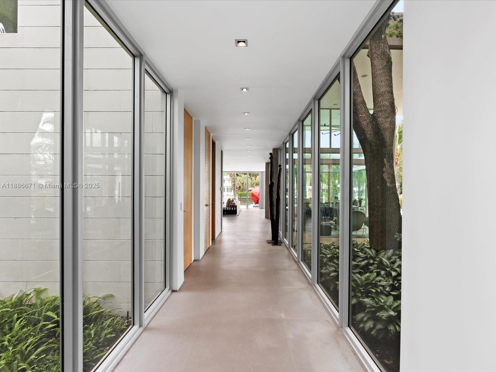 RIO VISTA C J HECTORS RES - Residential