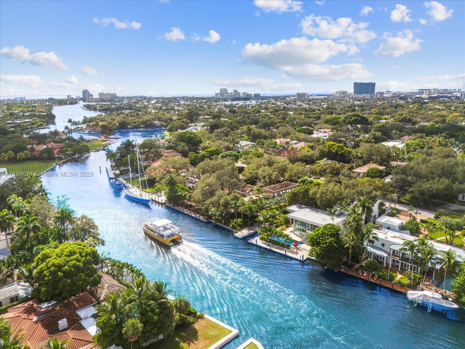 RIO VISTA C J HECTORS RES - Residential