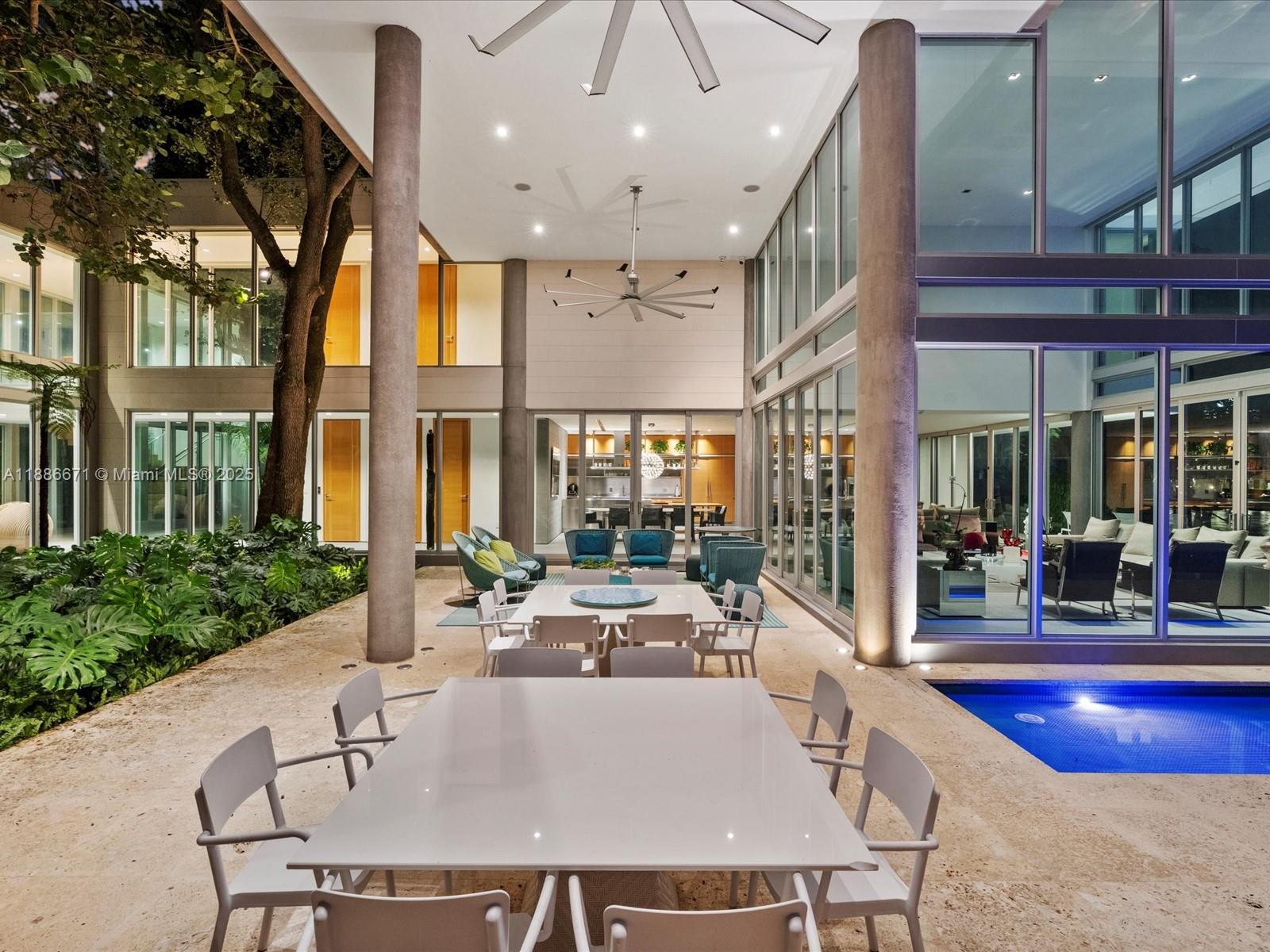 RIO VISTA C J HECTORS RES - Residential
