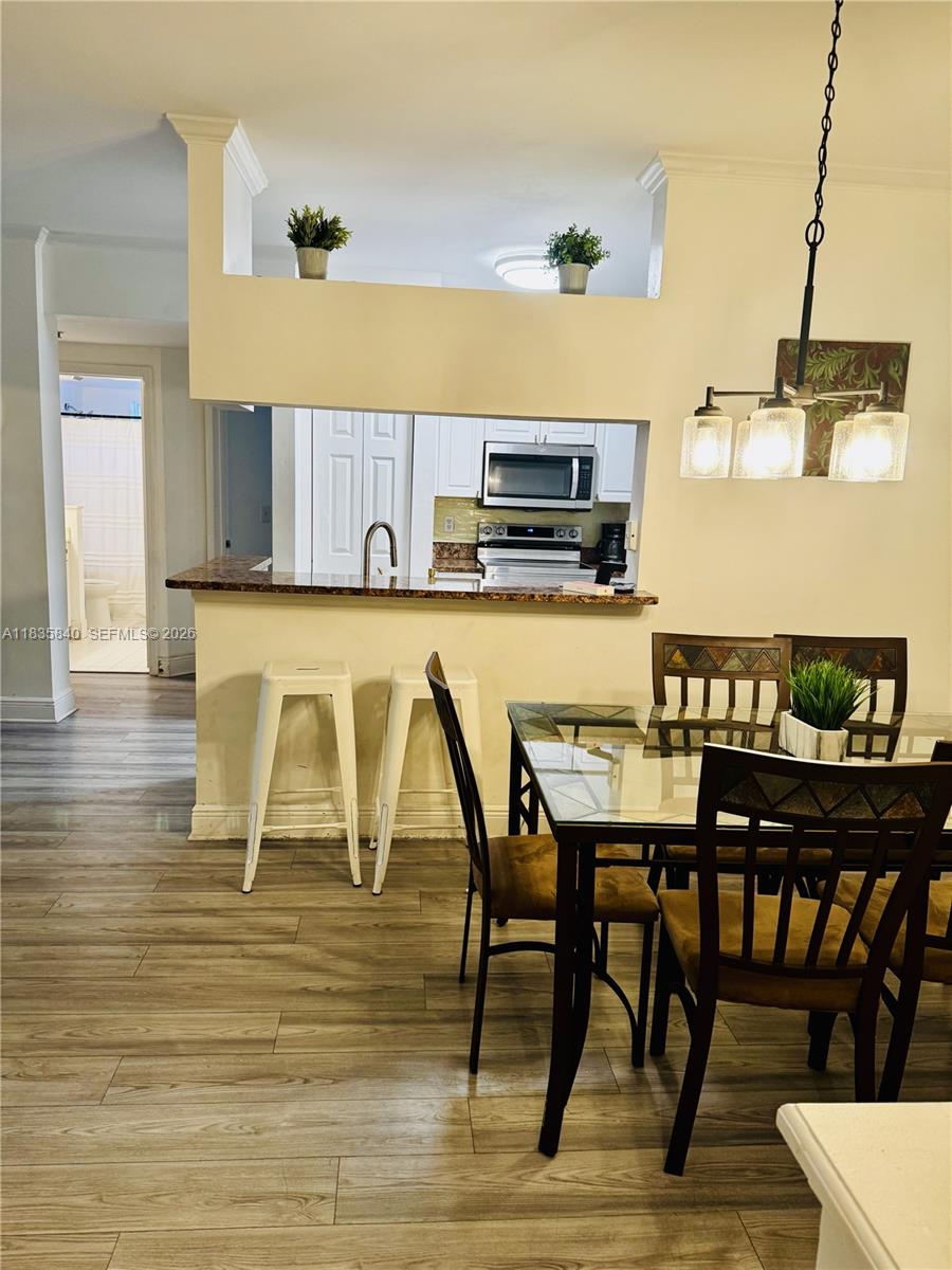 PORTO BELLAGIO CONDO - Residential