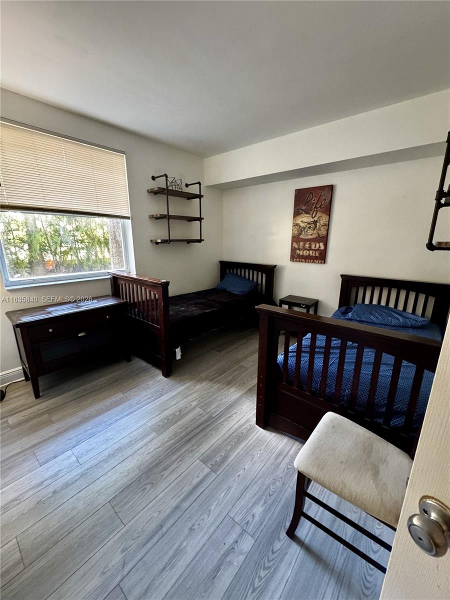 PORTO BELLAGIO CONDO - Residential