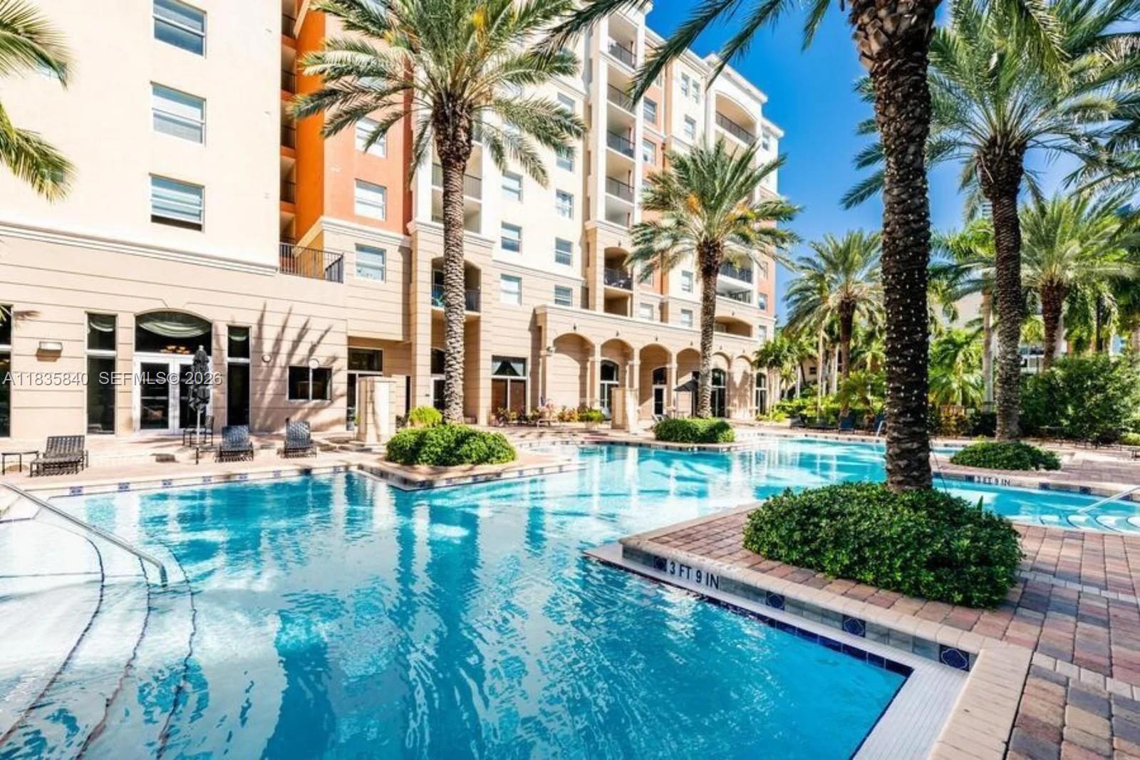 PORTO BELLAGIO CONDO - Residential