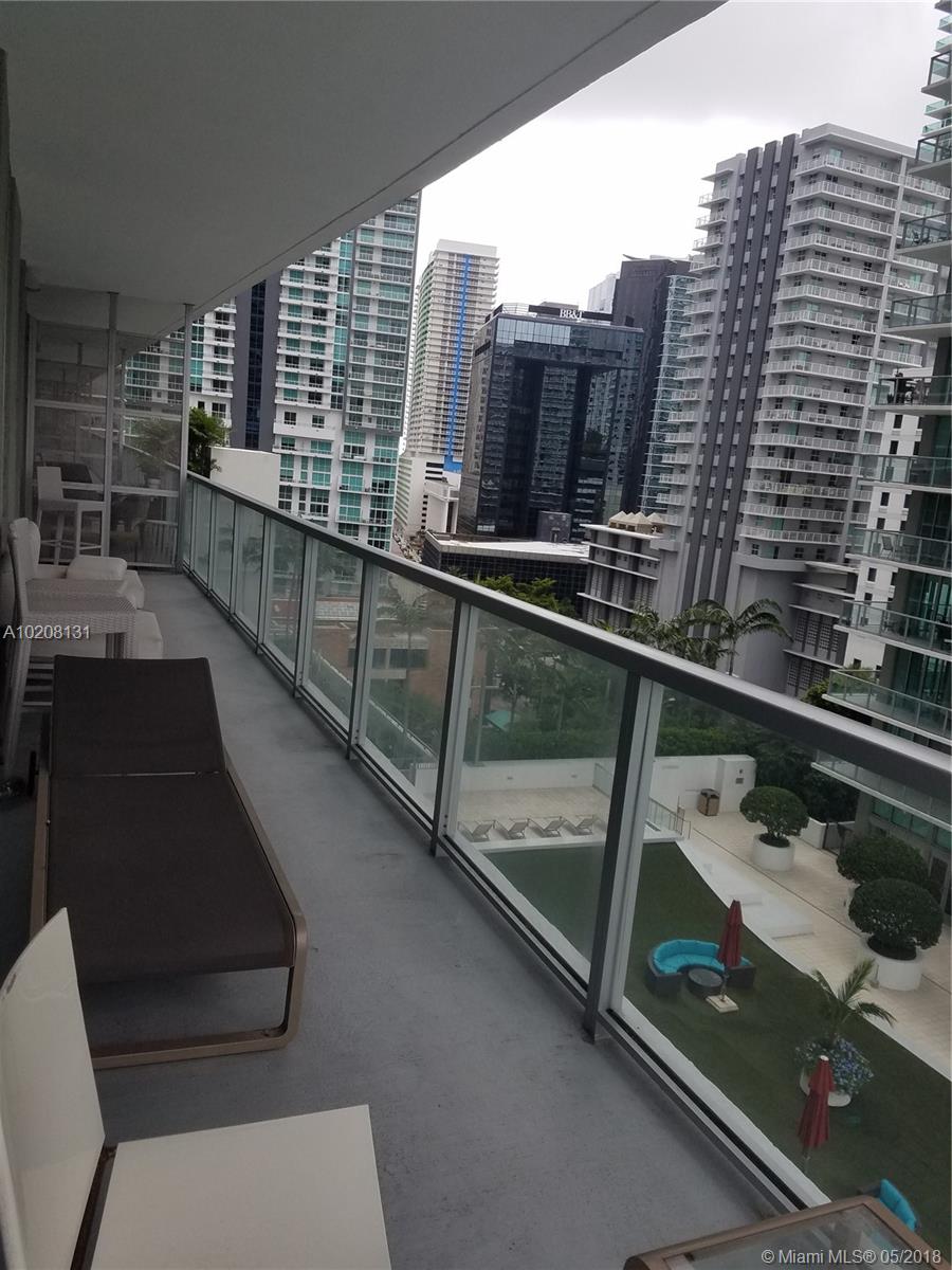 THE AXIS ON BRICKELL II C - Residential Lease