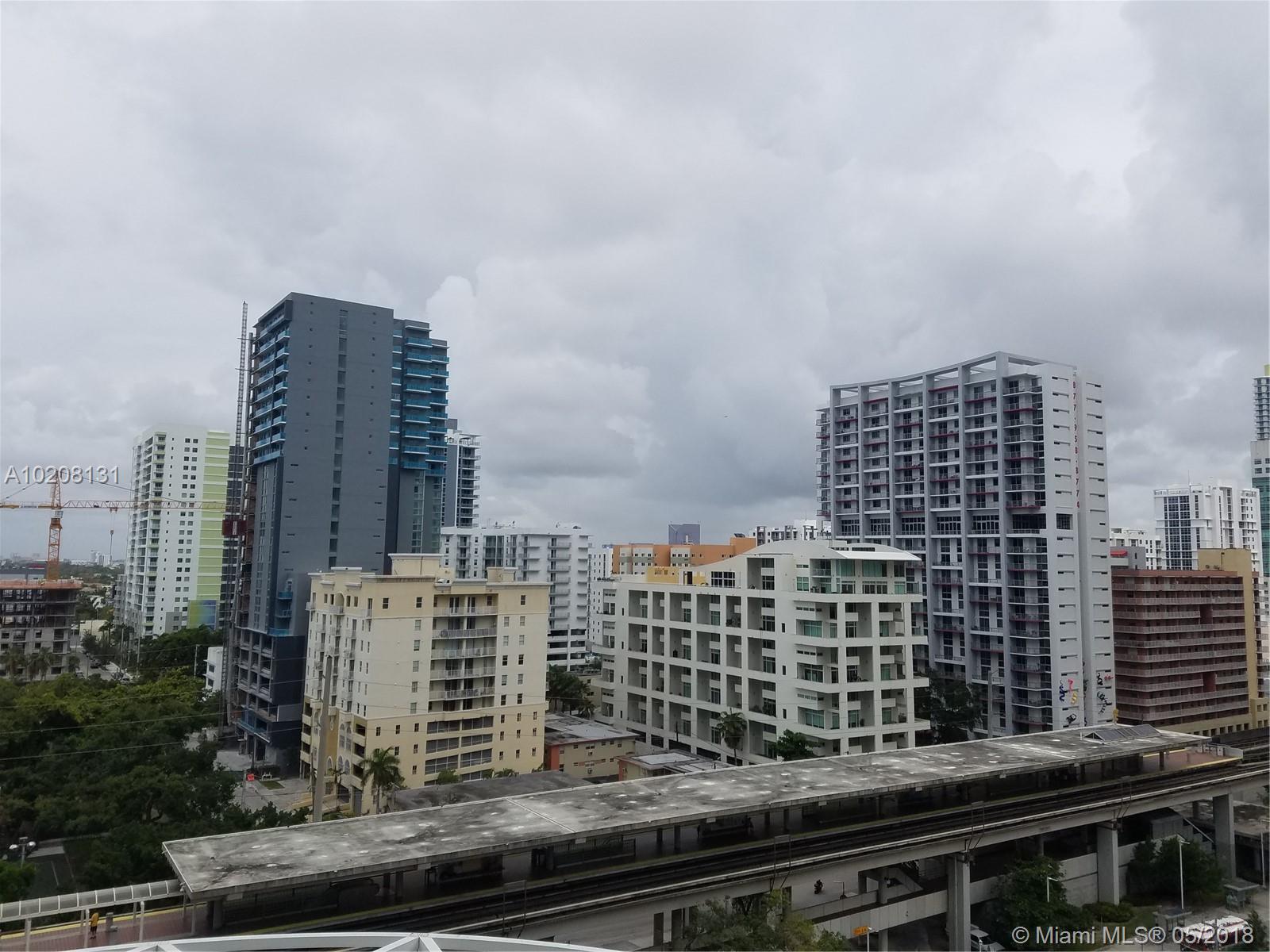 THE AXIS ON BRICKELL II C - Residential Lease