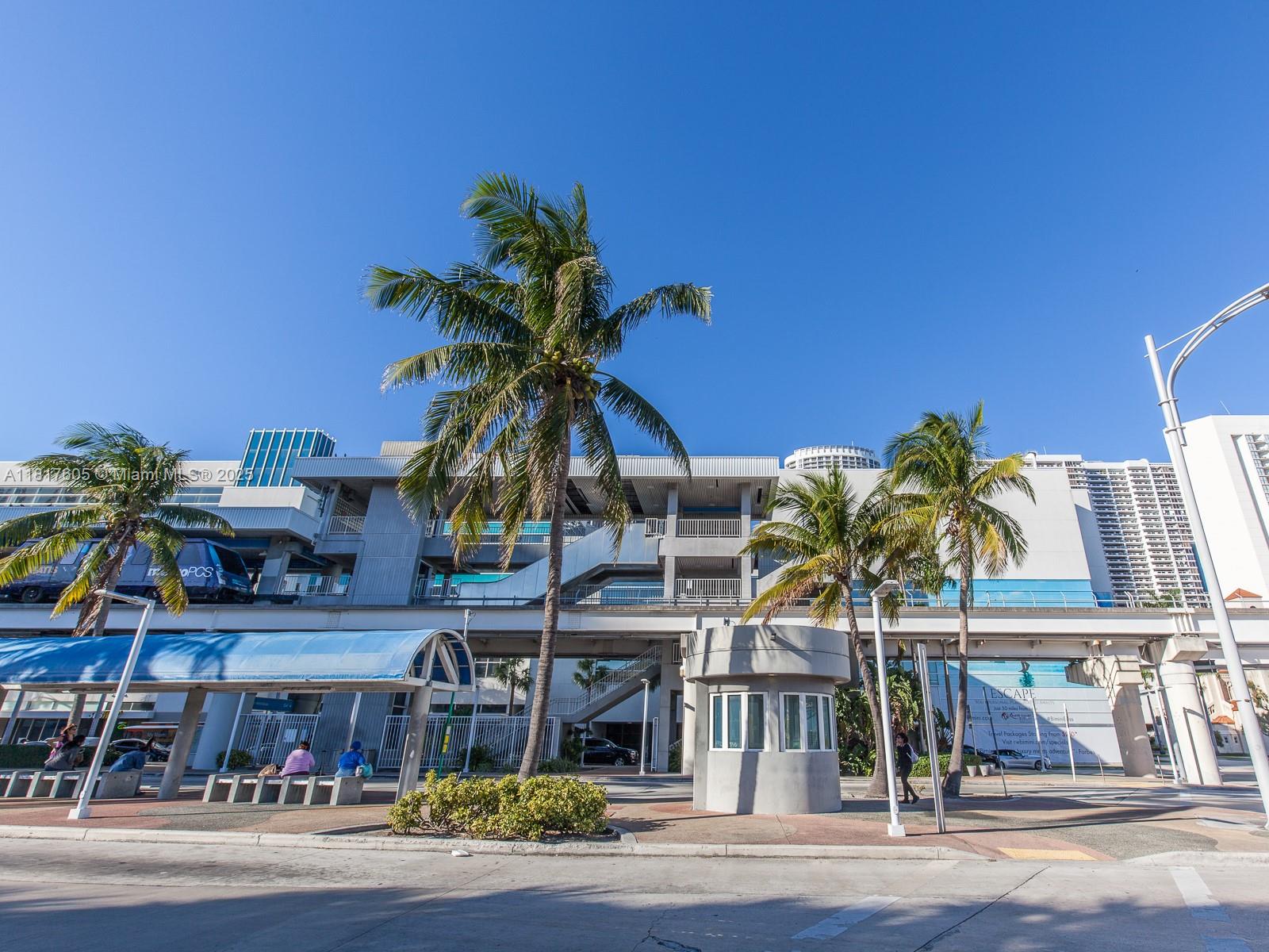 VENETIA CONDO - Residential Lease