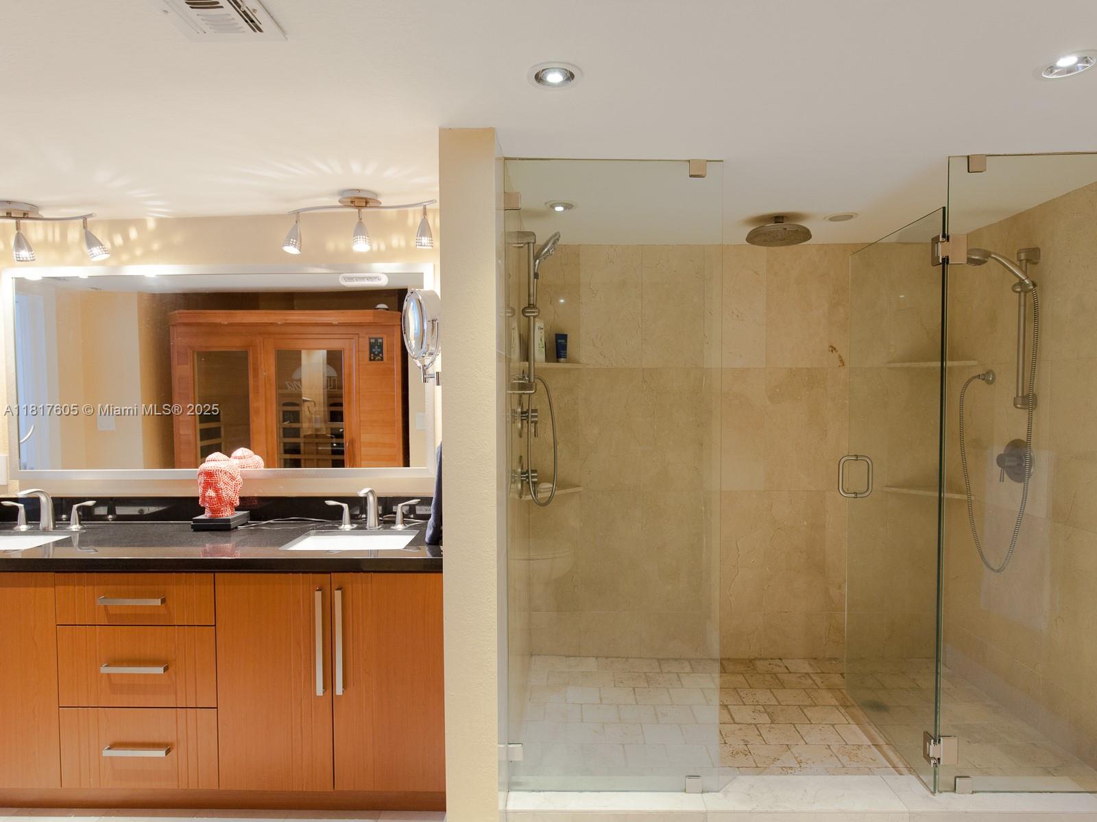 VENETIA CONDO - Residential Lease