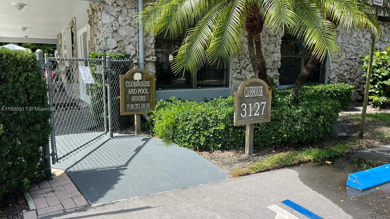 3109 Oakland Shores Dr G102