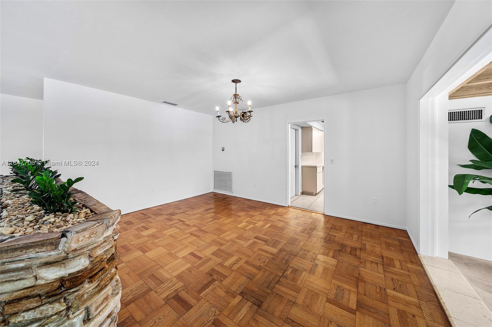 CORAL GAB SEC D REV PL - Residential