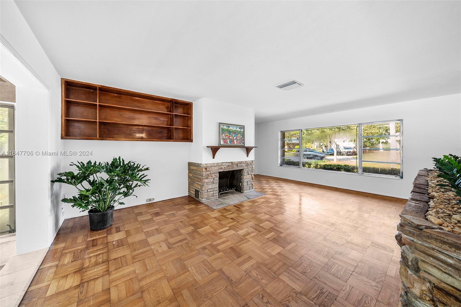 CORAL GAB SEC D REV PL - Residential