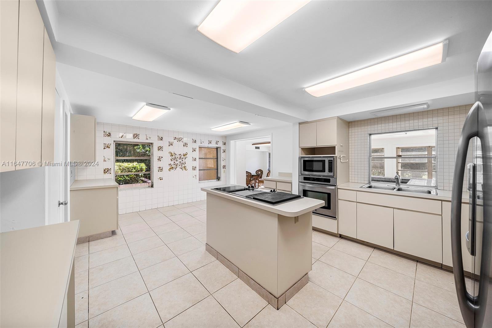 CORAL GAB SEC D REV PL - Residential