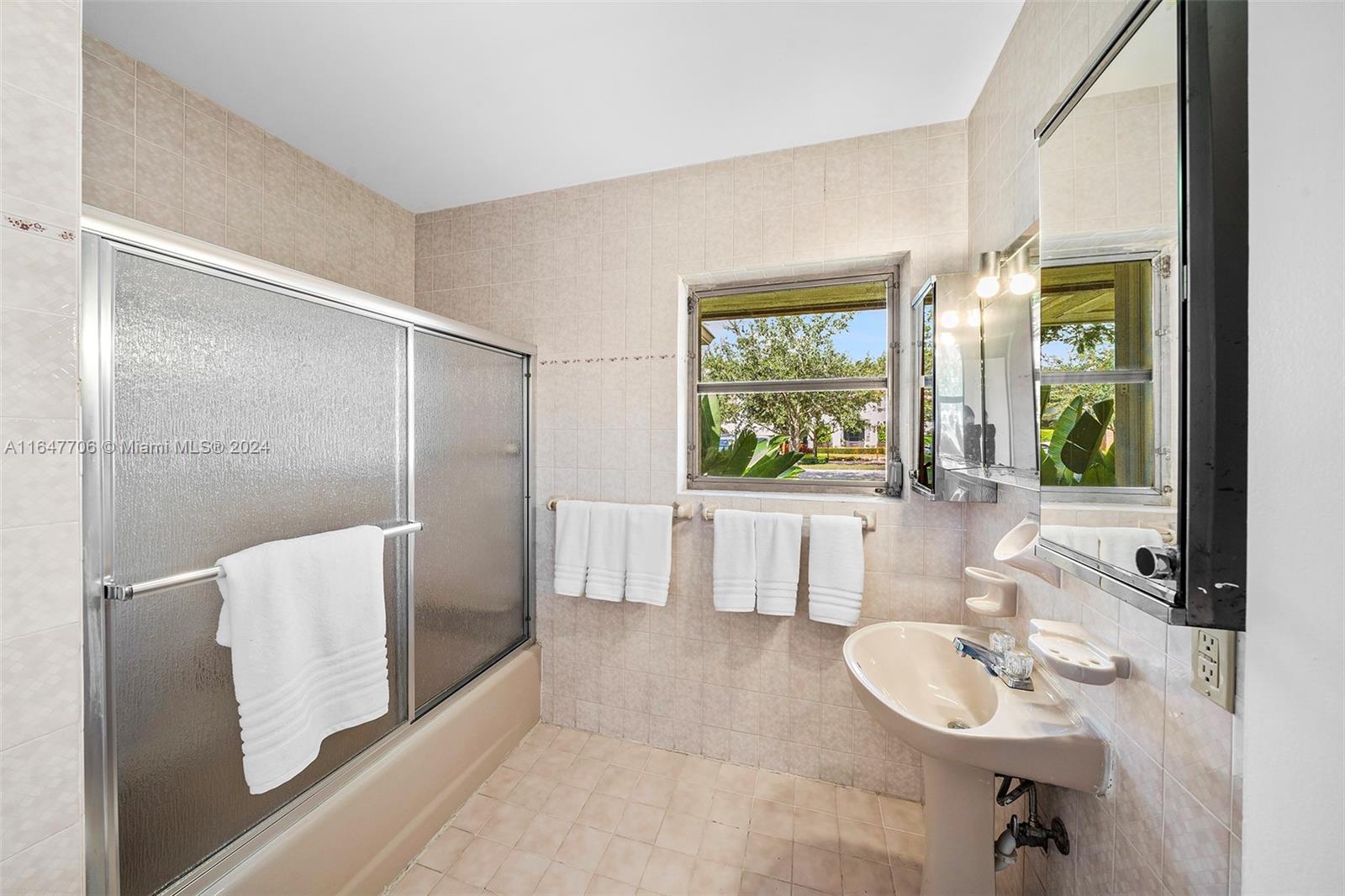 CORAL GAB SEC D REV PL - Residential