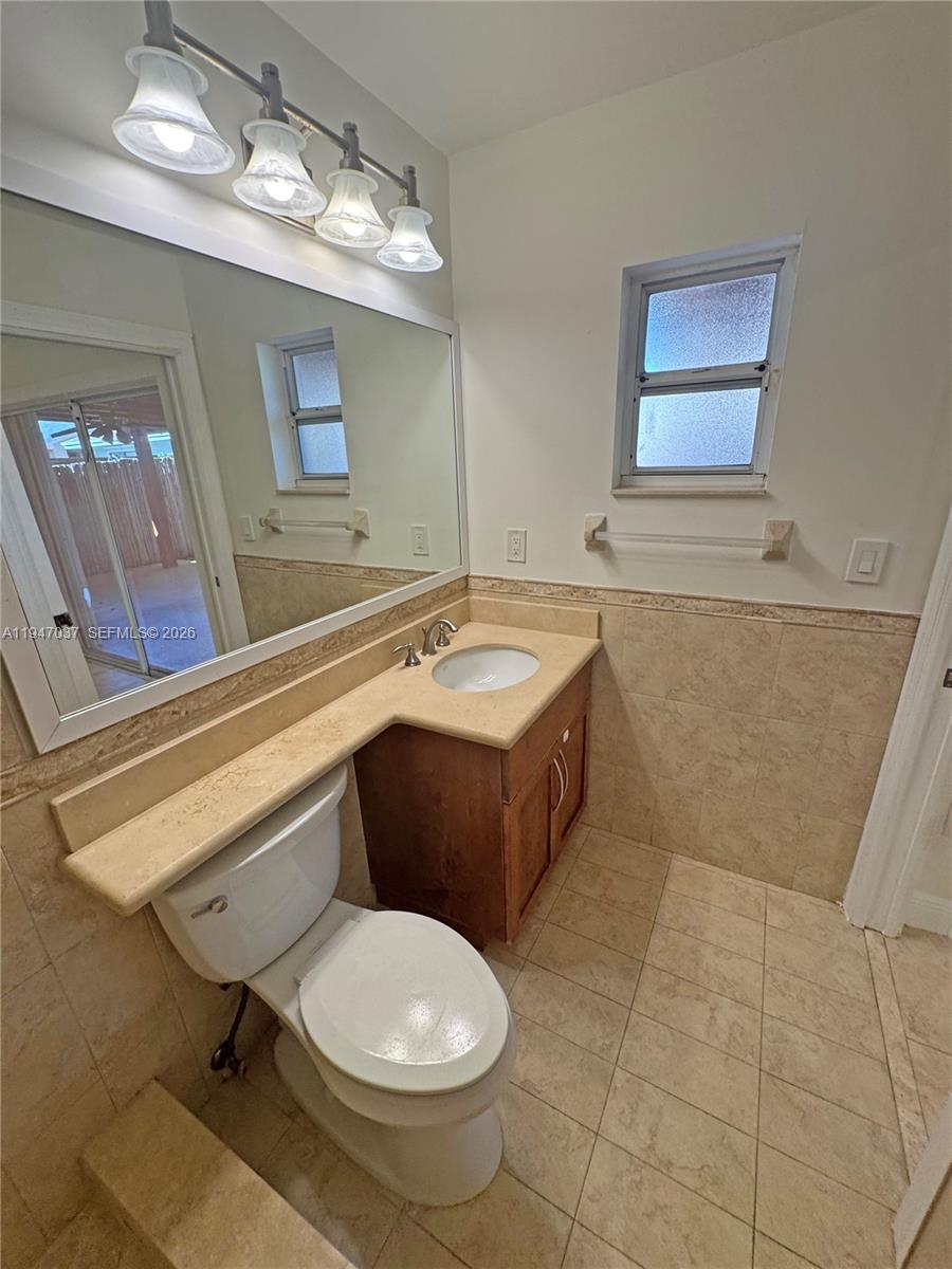 LAKES BY THE BAY SEC 6 - Residential