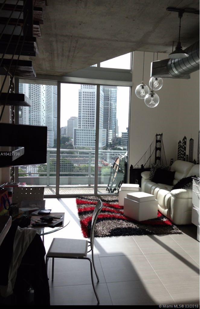 MODERN LOFT WITH INCREDIBLE VIEW!! STUNNING 1 BD/1.5BTH. SPLIT LEVEL LOFT OVERLOOKING MIAMI RIVER & DOWNTOWN MIAMI SKYLINE!! GREAT LAYOUT. BALCONIES ON BOTH LEVELS. BEDROOM LOCATED ON SECOND FLOOR WHILE LIVING ROOM AND KITCHEN ON THE FIRST FLOOR. GRANITE COUNTER TOPS, STAINLESS STEEL APPLIANCES. FULL SERVICE BUILDING W/POOL, GYM, SAUNA, PARTY ROOM, VALET, DOG PARK, RIVER WALK!! CONTACT LISTING AGENT FOR MORE DETAILS!