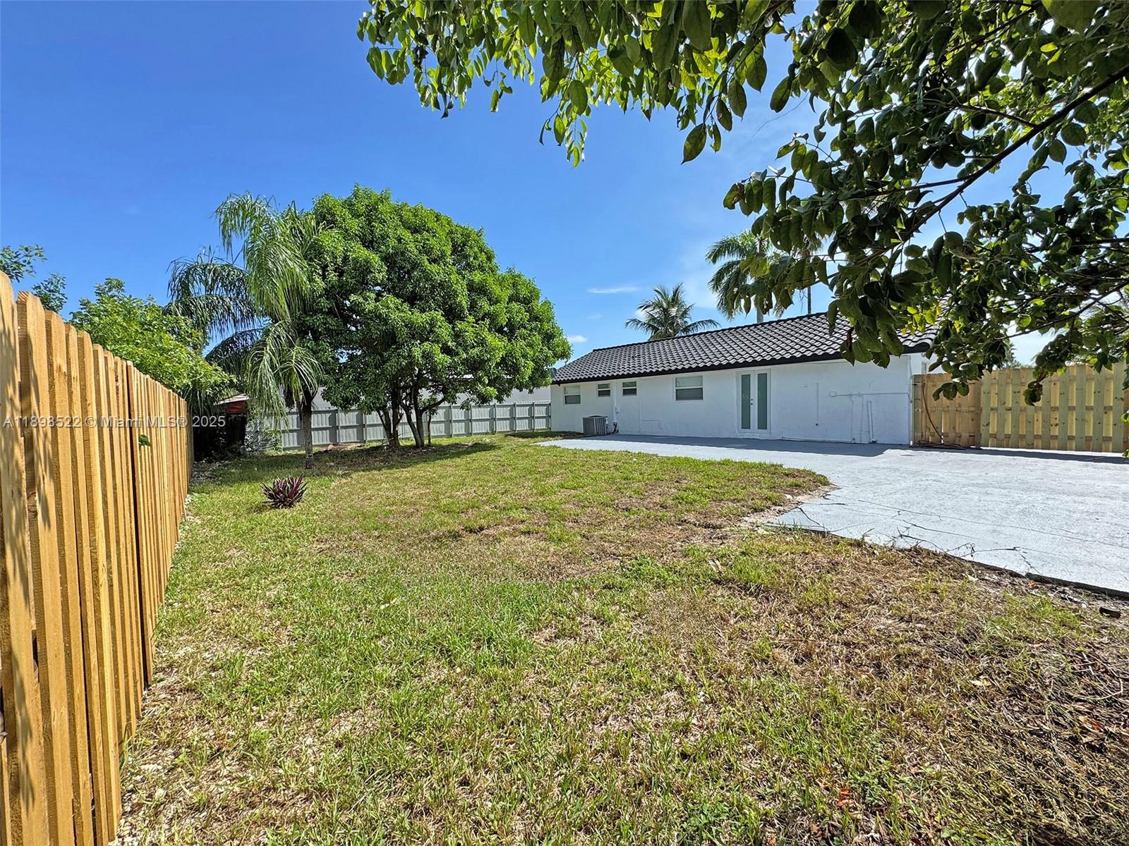 RICHLAND ESTATES - Residential