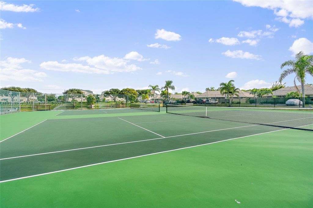 Photo of 1127 E Seminole Ave #8A, Jupiter, FL 33477 (MLS # A11328700)