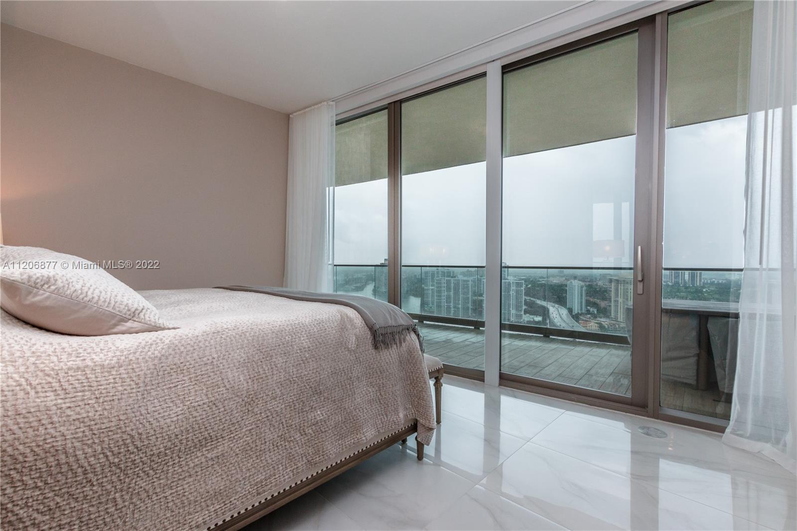 18975 COLLINS CONDO - Residential Lease