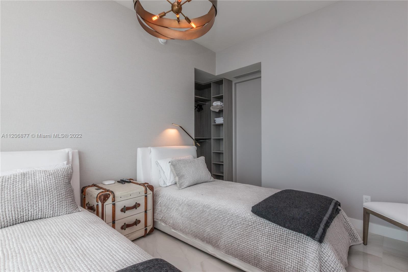 18975 COLLINS CONDO - Residential Lease